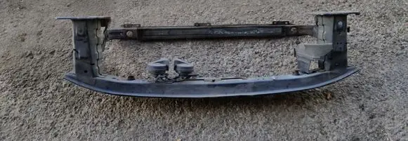 Ford Focus Front bumper cross member 3M51R000K70