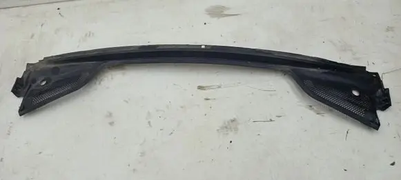 Citroen C4 II Wiper trim 9687956480