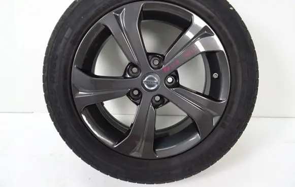 Nissan Pulsar R16 alloy rim 