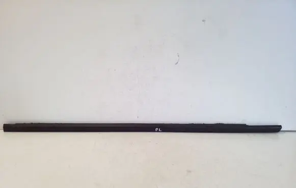 Fiat Tipo Front door glass trim molding 