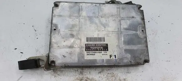 Toyota Corolla Verso E121 Engine control unit/module 896610F010