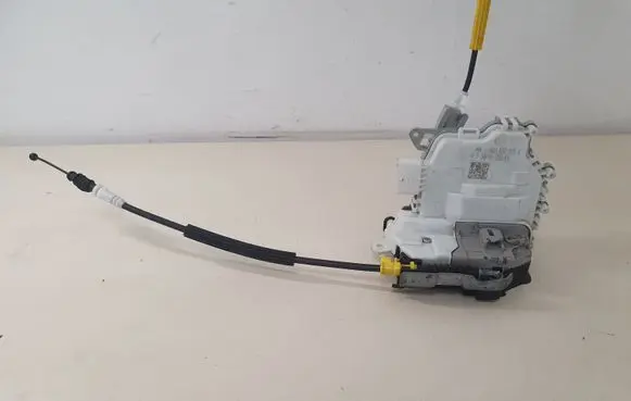 Audi Q5 SQ5 Front door lock 8J2837015E
