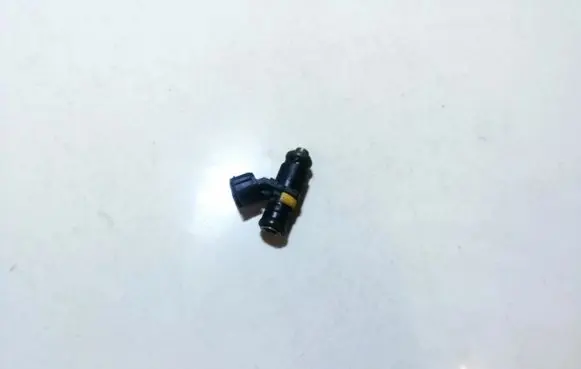 Seat Ibiza IV (6J,6P) Fuel injector 036906031ag 9285003147