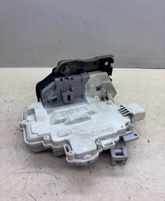 Audi A6 S6 C7 4G Rear door lock 4G0839015