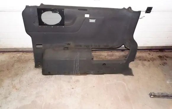 Volkswagen Transporter - Caravelle T4 Trunk/boot side trim panel 705867036