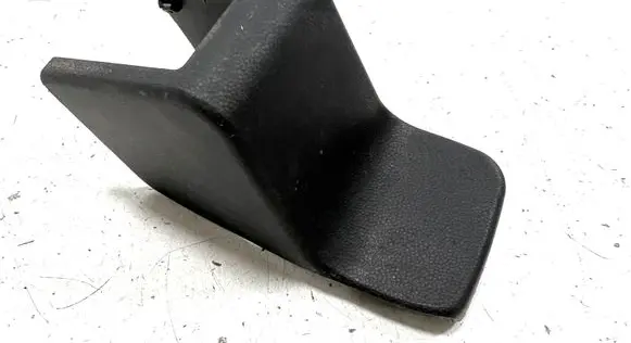 Mazda CX-7 Seat trim E22157043