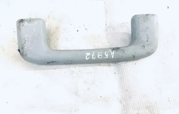 Mitsubishi Outlander Front interior roof grab handle