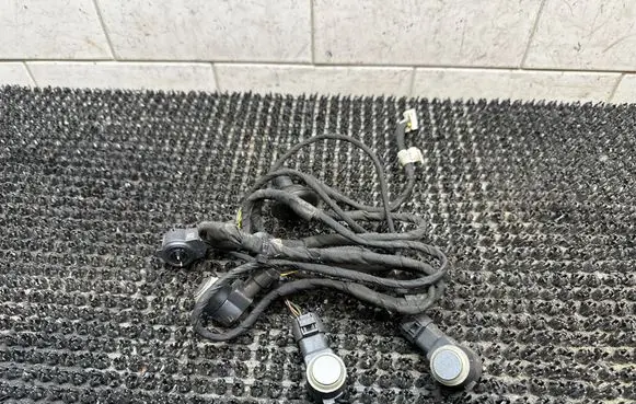 Mercedes-Benz E C207 W207 Parking sensor (PDC) wiring loom A2075403434