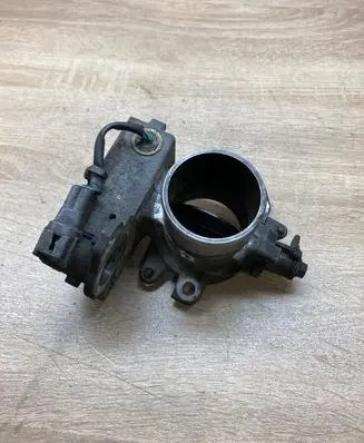 Toyota Corolla Verso E121 Throttle valve 270203B07