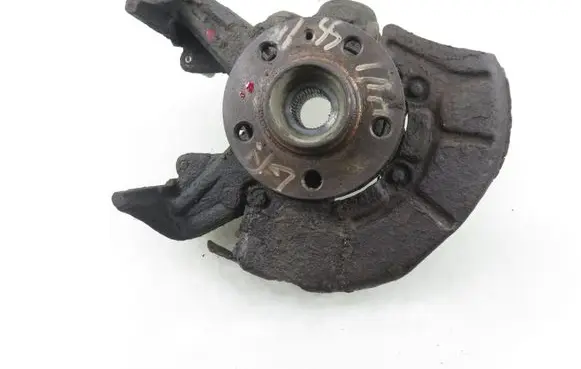 Volkswagen Golf IV Front wheel hub spindle knuckle 