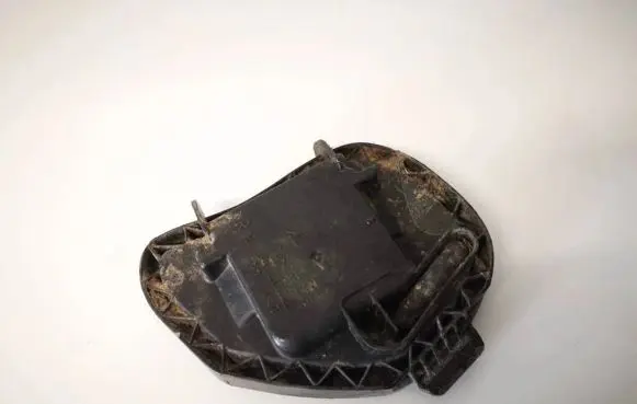 Volkswagen Touran I Headlight/headlamp dust cover 1305239235
