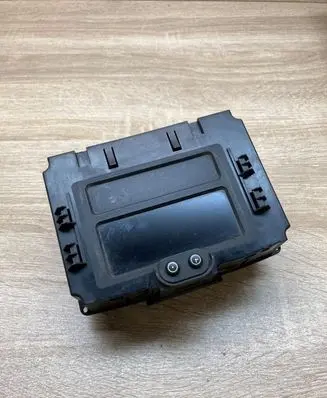 Opel Zafira A Screen/display/small screen 13106240