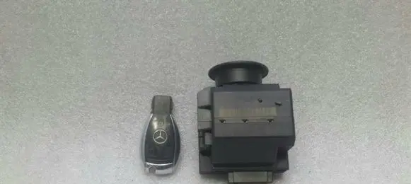 Mercedes-Benz CLS AMG C219 Ignition lock A2115452308