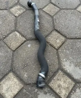 BMW X3 G01 Engine coolant pipe/hose 9797611