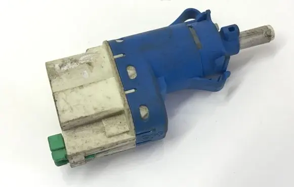Ford Focus C-MAX Brake pedal sensor switch 3M5T9C872AB