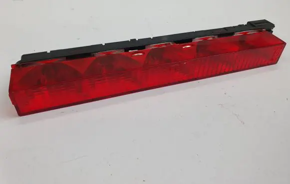 Ford Mondeo Mk III Third/center stoplight 1S7113A613AE