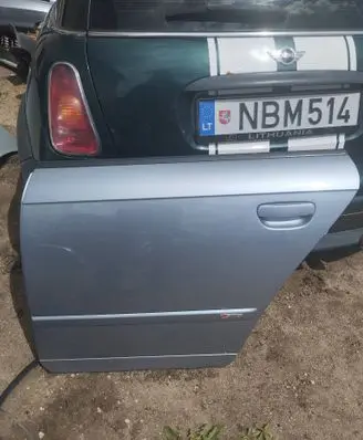 Audi A4 S4 B7 8E 8H Rear door