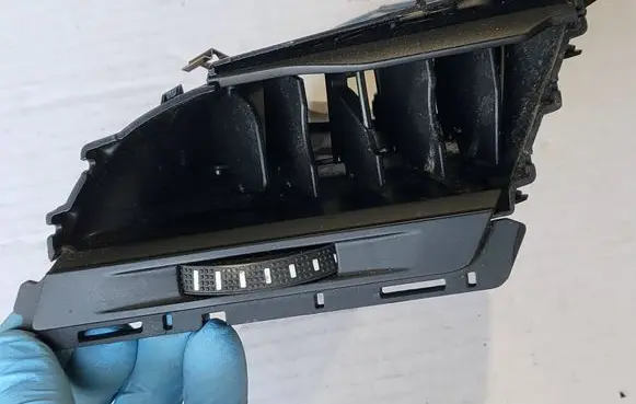 Dashboard side air vent grill/cover trim