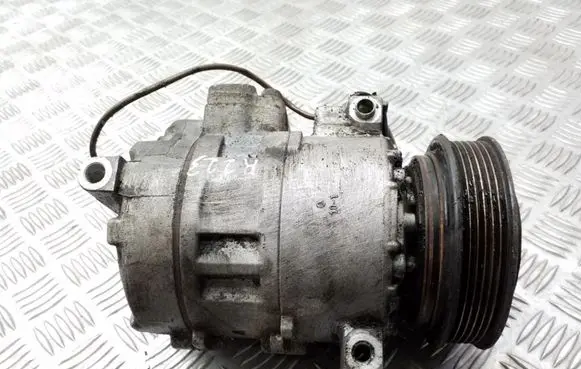 Audi A8 S8 D2 4D Air conditioning (A/C) compressor (pump) 4B3260805