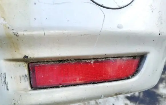 Rear tail light reflector