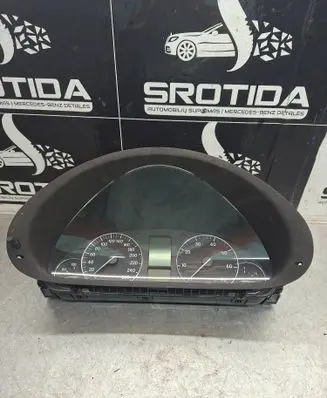 Mercedes-Benz C W203 Speedometer (instrument cluster) A2035408747 110080307001
