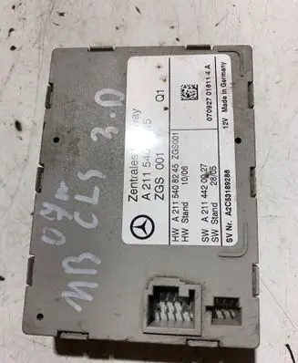 Mercedes-Benz CLS C219 Gateway control module A2115408445 A2115408245 A2114420027
