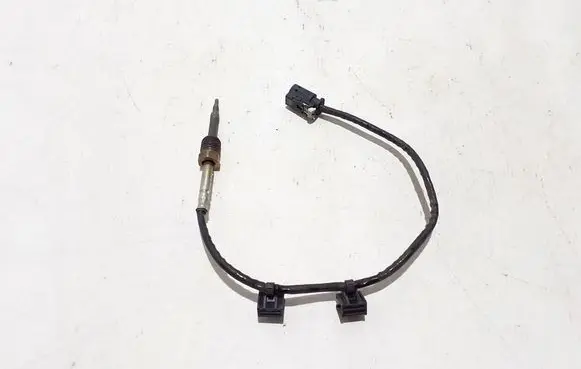 BMW 5 G30 G31 G38 Exhaust gas temperature sensor 8476482