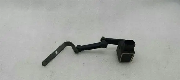 Mercedes-Benz GL X164 Headlight/headlamp level sensor A0105427717