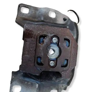 Ford Focus Engine mounting bracket 538B92RH