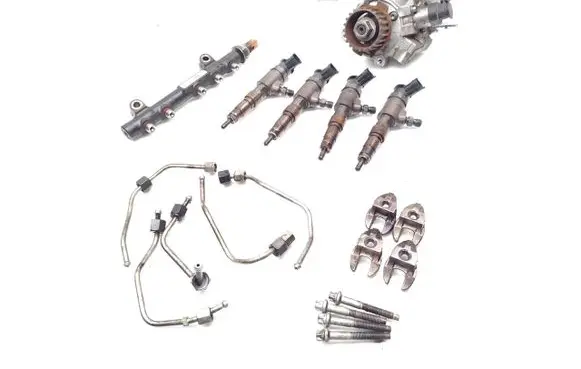 Ford Focus Fuel injection system set 9811347280 0445010592 0445110489