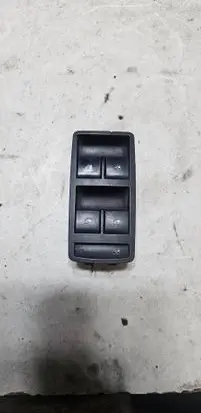 Opel Insignia A Electric window control switch 22915121