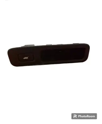 Honda Accord Tailgate opening switch M20419 HD27 HD30