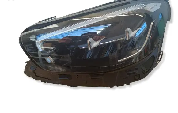 Mercedes-Benz E W213 Headlight/headlamp 2139066308