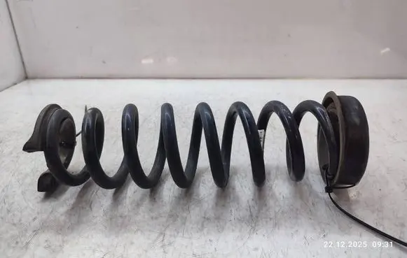 BMW 3 F30 F35 F31 Rear coil spring 