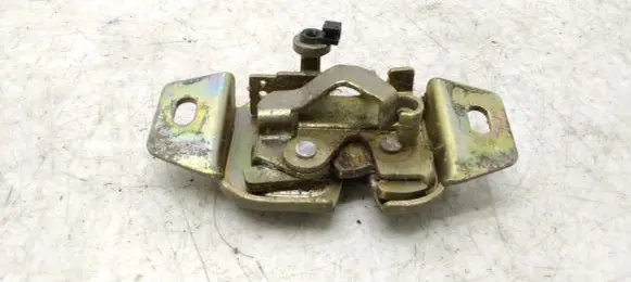Mitsubishi Colt Tailgate/trunk/boot lock/catch/latch