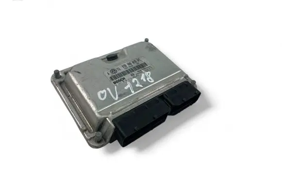 Volkswagen Golf IV Engine control unit/module 038906019AT 0281010974