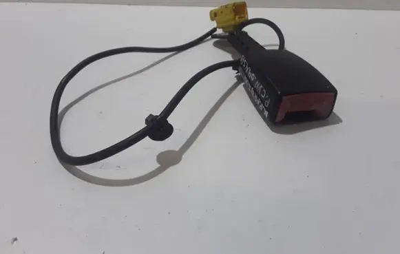 Porsche Cayenne (9PA) Front seatbelt buckle 7L0857777C