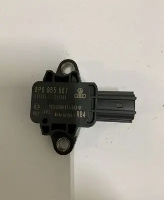Audi A3 S3 8P Airbag deployment crash/impact sensor 8P0955557