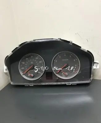 Volvo S40 Speedometer (instrument cluster)