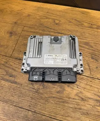 Citroen Berlingo Engine control unit/module 0281019817 9805947380 9666229580