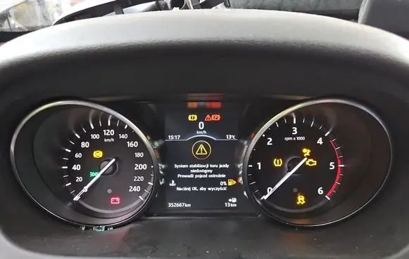 Land Rover Discovery Sport Speedometer (instrument cluster) HK7210849EC IMPRK1551426