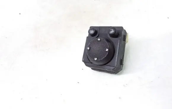 Volkswagen Golf III Wing mirror switch 1H0959565