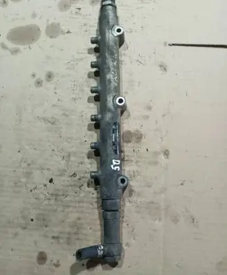 Volvo XC90 Fuel main line pipe 30622085 000596