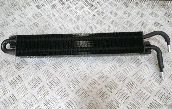 Jeep Grand Cherokee Engine oil radiator 