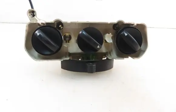 Toyota Corolla E120 E130 Interior fan control switch 981968F