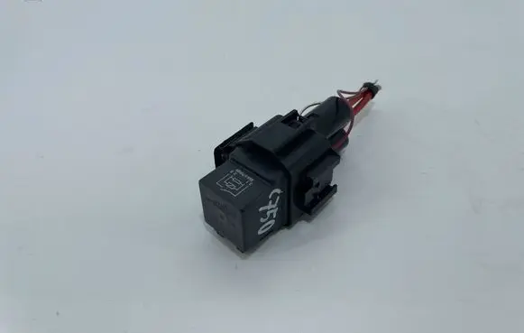 BMW X1 F48 F49 Coolant fan relay 9207913