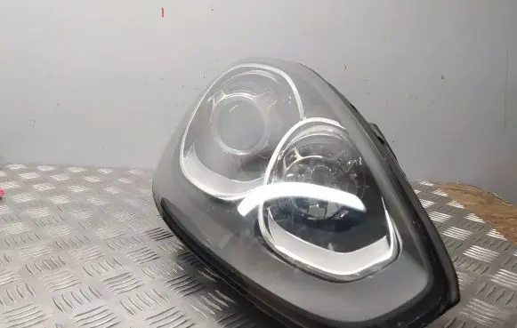 Porsche Cayenne (92A) Headlight/headlamp 7P5941752F