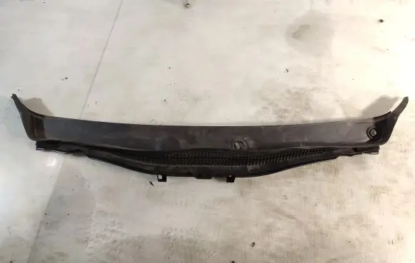 BMW X2 F39 Wiper trim 7429610