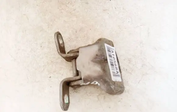 Nissan Note (E11) Front door upper hinge 
