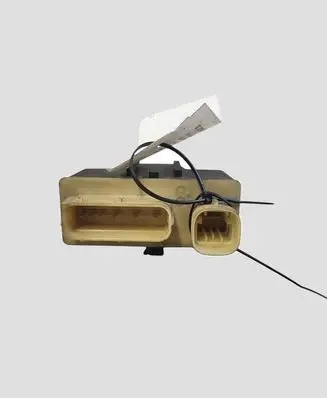 Citroen C5 Glow plug pre-heat relay 9652021180 018010951